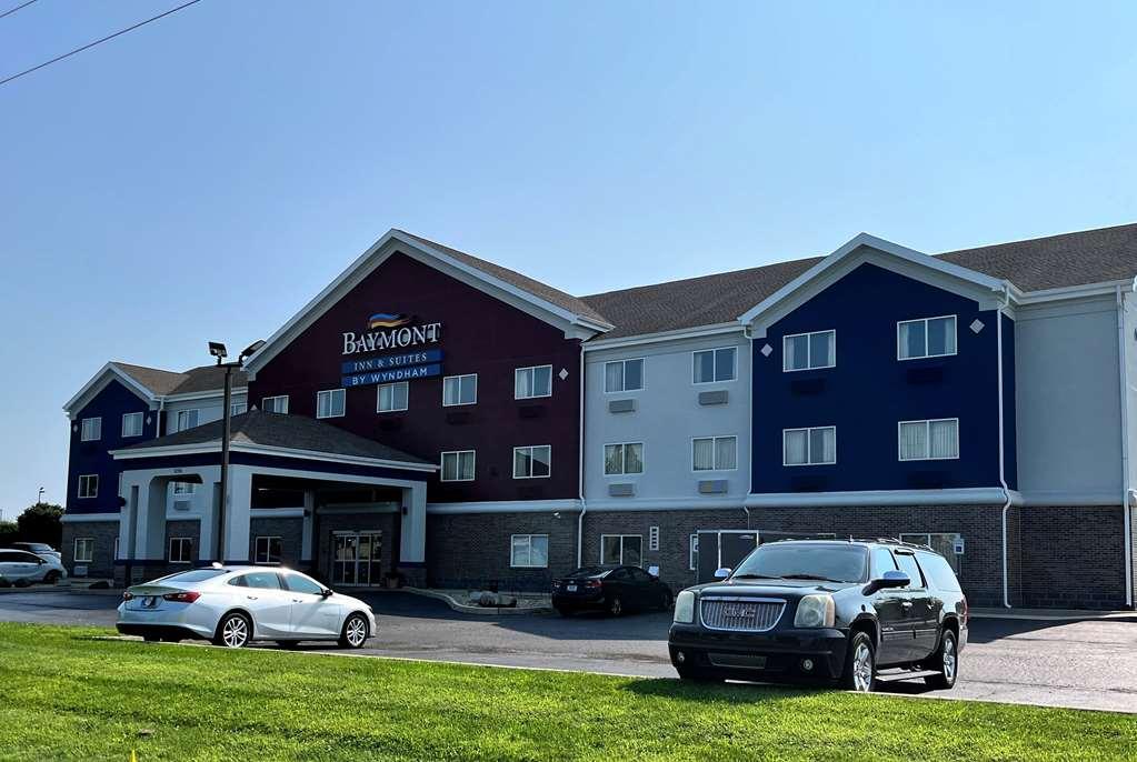 Hotel Baymont By Wyndham Indianapolis Northeast Zewnętrze zdjęcie