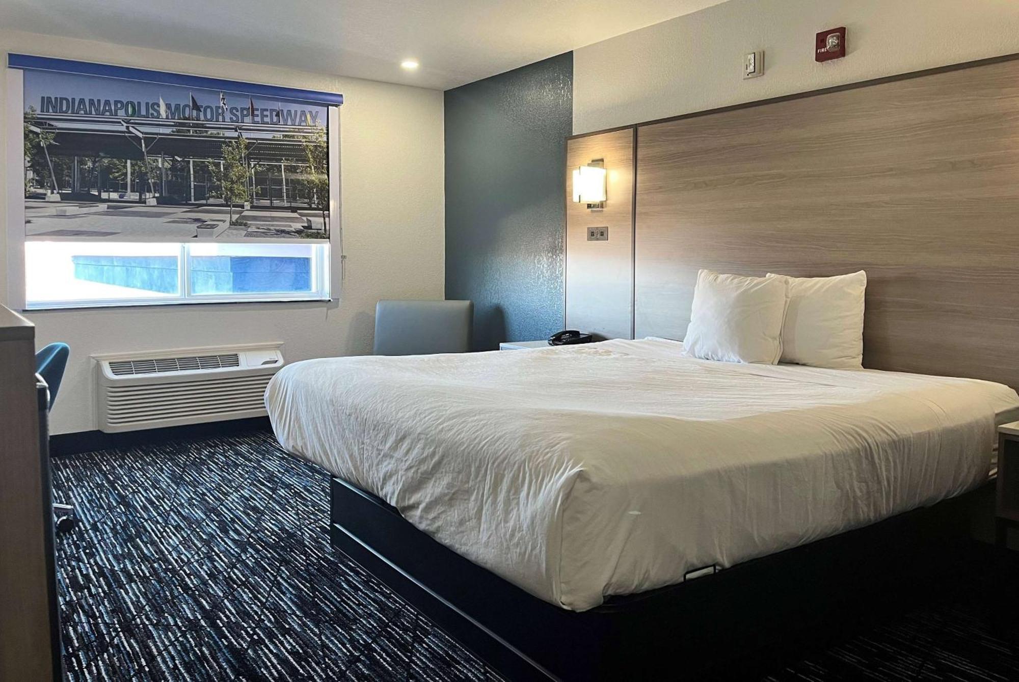 Hotel Baymont By Wyndham Indianapolis Northeast Zewnętrze zdjęcie